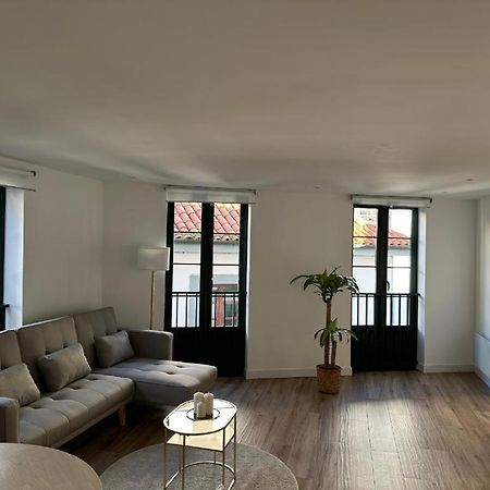 Apartamentos Urbanin II Plaza De San Pedro Cudillero Exteriér fotografie
