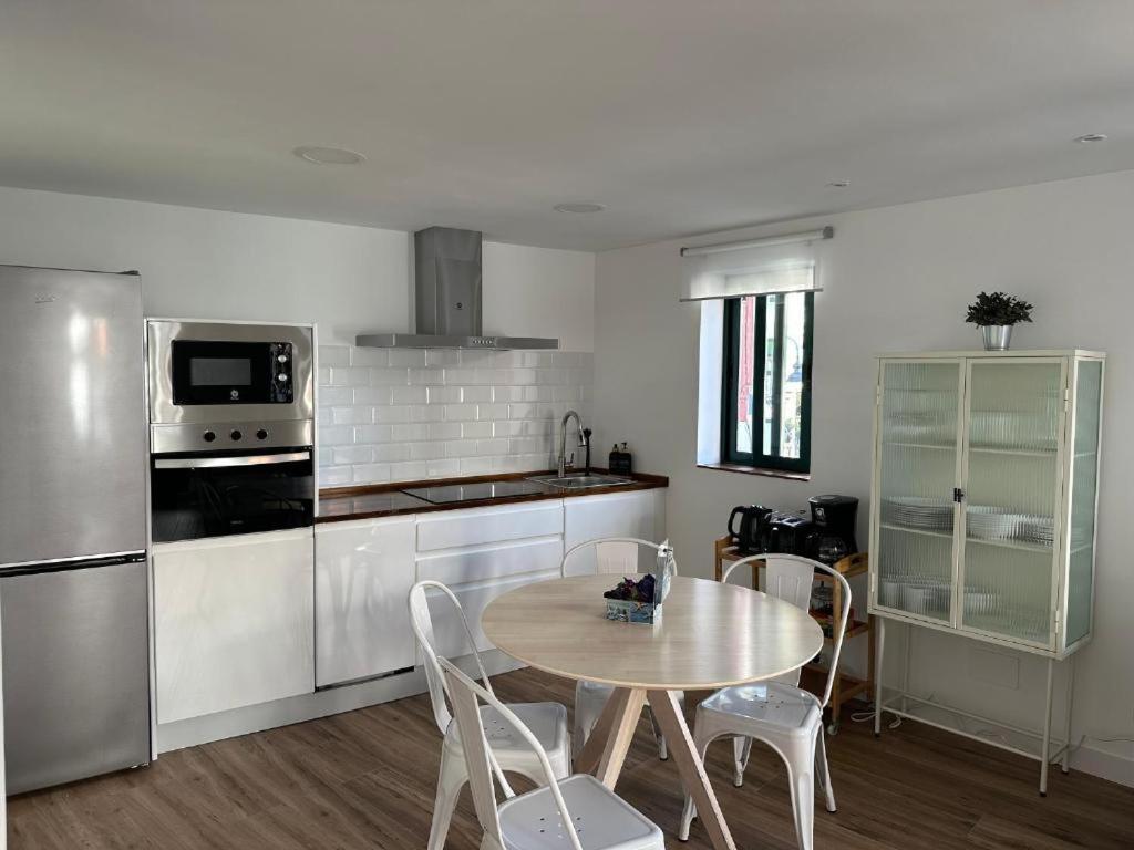 Apartamentos Urbanin II Plaza De San Pedro Cudillero Exteriér fotografie