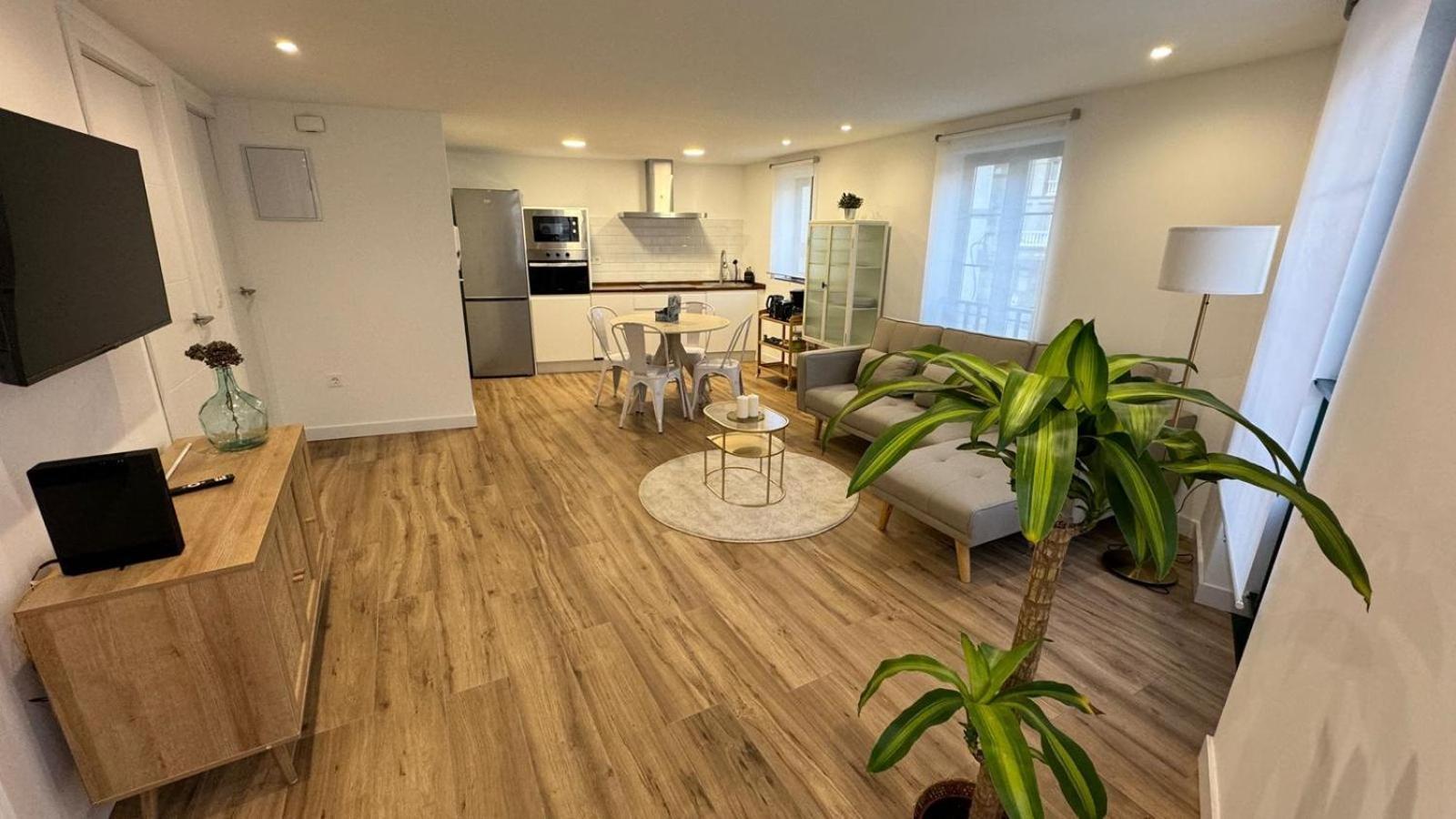 Apartamentos Urbanin II Plaza De San Pedro Cudillero Exteriér fotografie