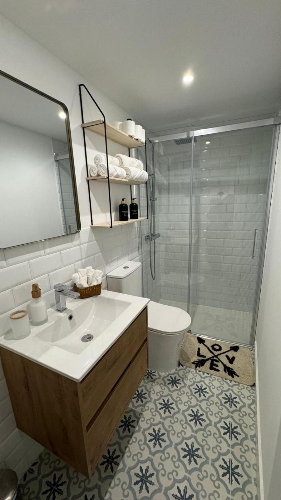 Apartamentos Urbanin II Plaza De San Pedro Cudillero Exteriér fotografie